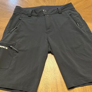 Race Face Indy Vented Bike Shorts Men's M Adjustable Waist Zipper Pocket